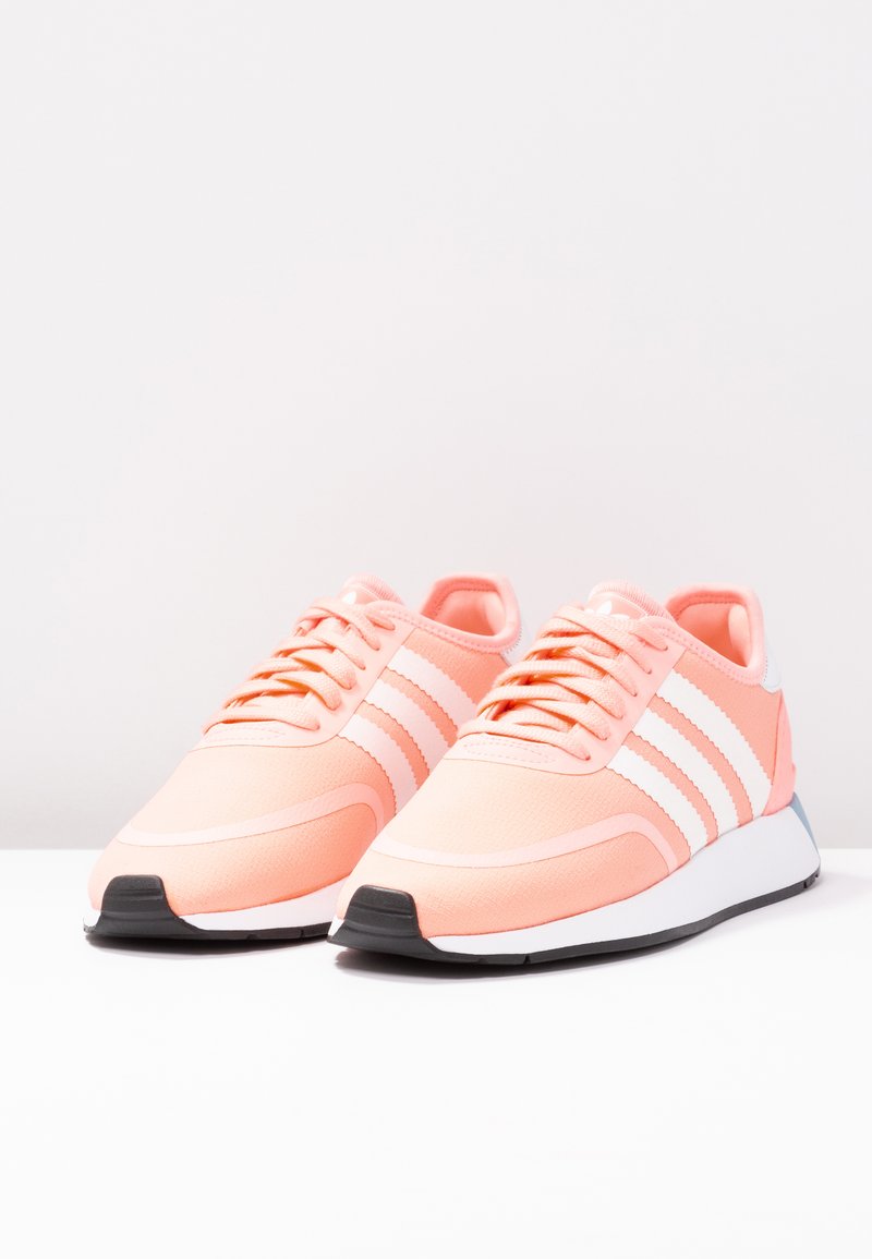 vil beslutte Ren alkohol adidas Originals N-5923 - Sneakers - clear orange/footwear white/core  black/lys pink - Zalando.dk