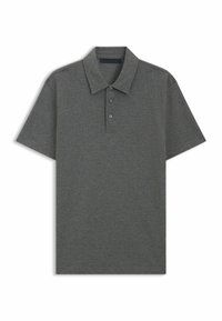 Graufarbenes Poloshirt aus strukturiertem Stoff mit klassischem Kragen, einer dreiknöpfigen Blende und kurzen Ärmeln. Keine sichtbaren Muster oder Akzente.