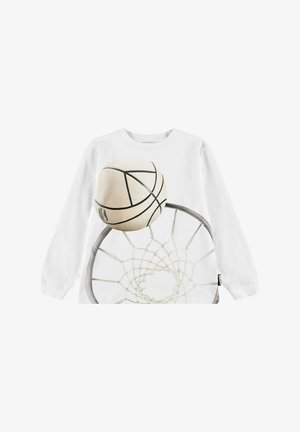 T-shirt blanc à manches longues avec un graphisme de ballon de basket et de panier, présentant une texture détaillée et des accents de lignes noires sur le ballon.