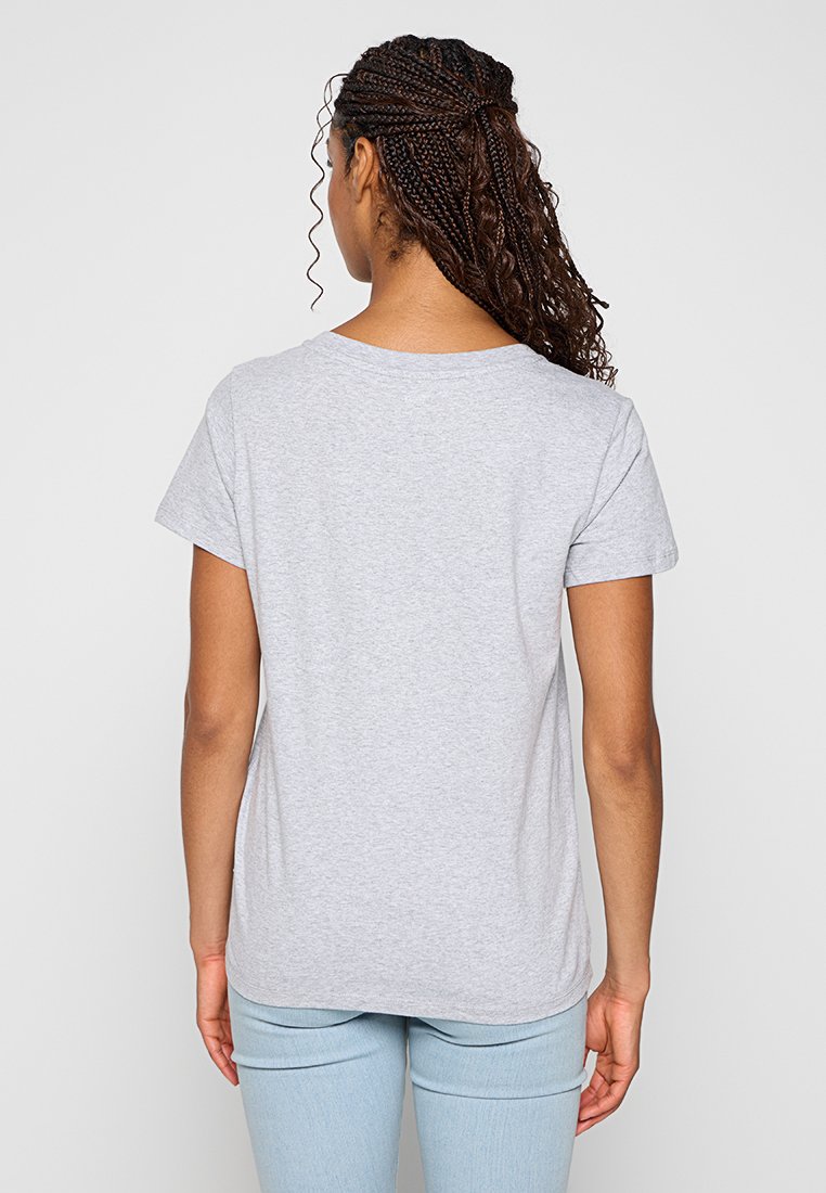 Graues Kurzarm-T-Shirt mit Rundhalsausschnitt, aus weichem Stoff gefertigt, in lockerer Passform und simplem Design, ohne sichtbare Grafiken.