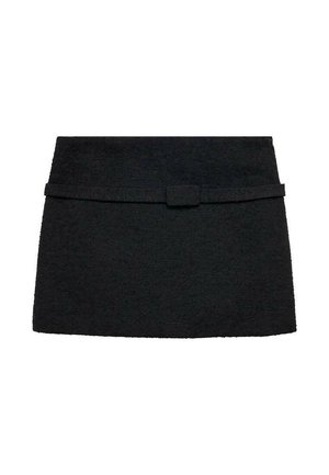 Fustă mini neagră dintr-un material texturat, cu un brâu asortat la talie. Design simplu, cu croială dreaptă și fără modele.