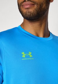 Under Armour TRAIN - T-Shirt sport - blue atlantis/high vis yellow