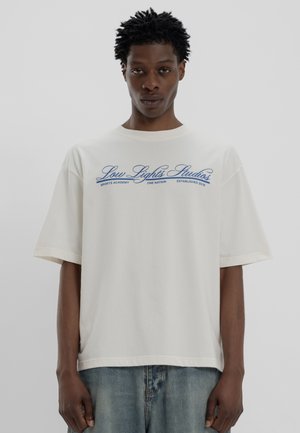 LOW LIGHTS STUDIOS® NATIONAL - Camiseta estampada - ecru