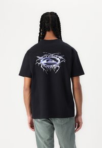 Quiksilver - MERCURY CHROME LIGHTNING TEE UNISEX - Print T-shirt - black Thumbnail Image 1