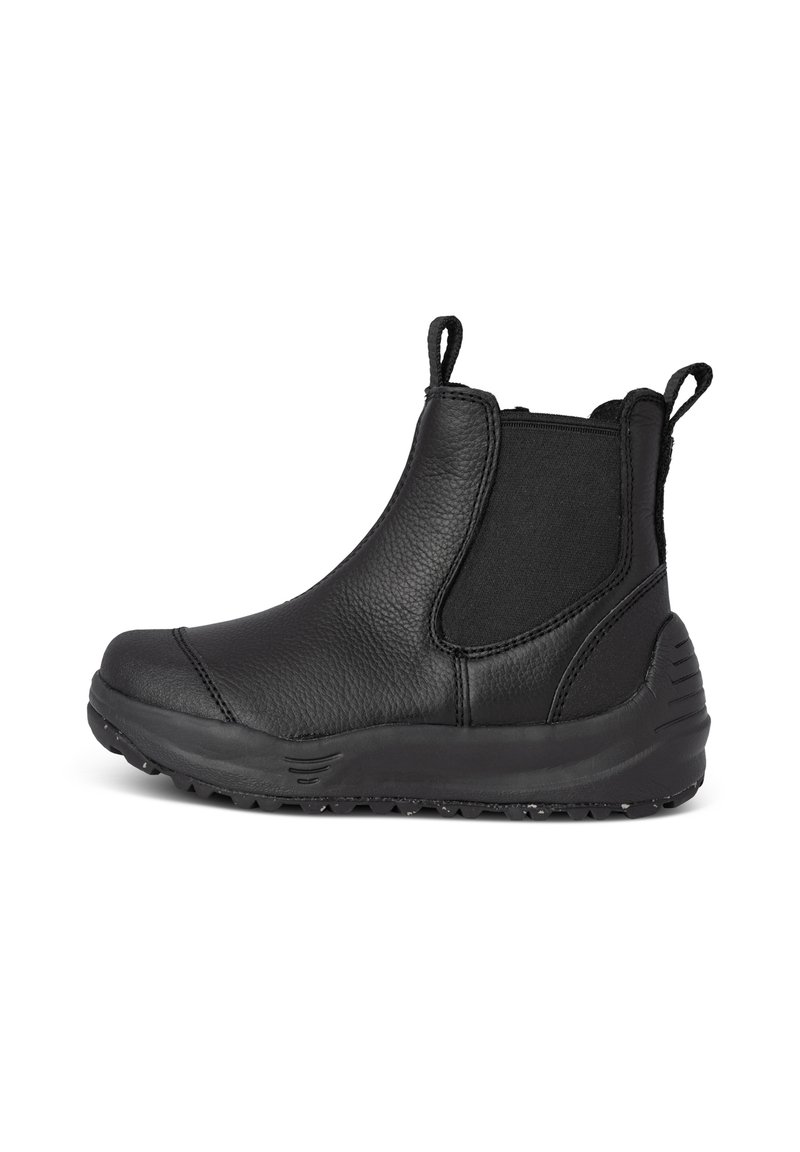 Botas de tobillo de cuero negro con paneles elásticos en los lados, suela de goma, acabado texturizado y lazos para facilitar el calzado.
