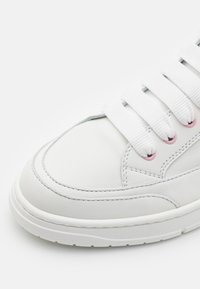 Candice Cooper VELA MID - Magas szárú sneakerek - white/rose