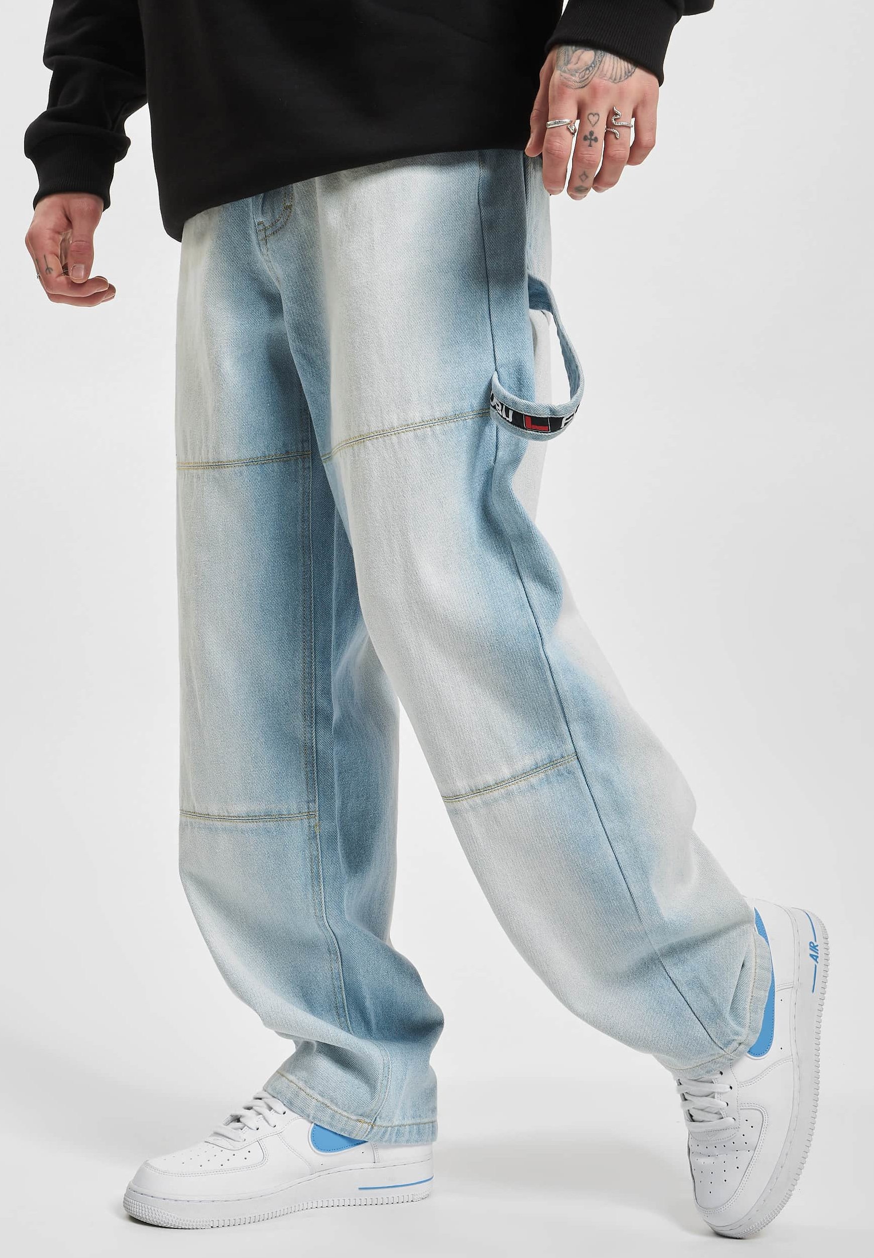 Vintage fubu baggy cargo - Gem FUBU LIGHT BLUE CARGO DENIM 34