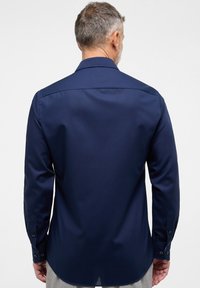 Eterna ORIGINAL SHIRT SLIM FIT - Businesshemd - navy