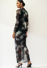 Next RUCHED - Maxikleid - blurred floral
