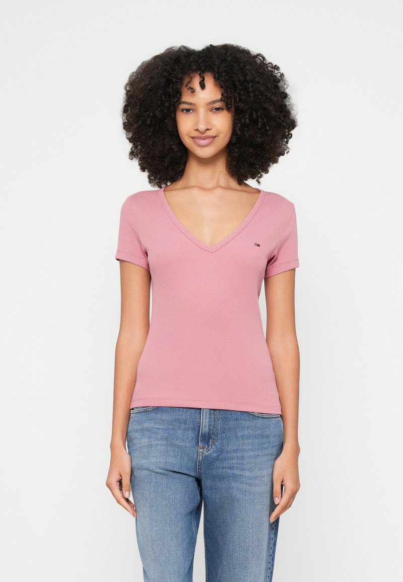 Tommy Jeans T-shirt basic roze Tommy Jeans T-shirt basic roze