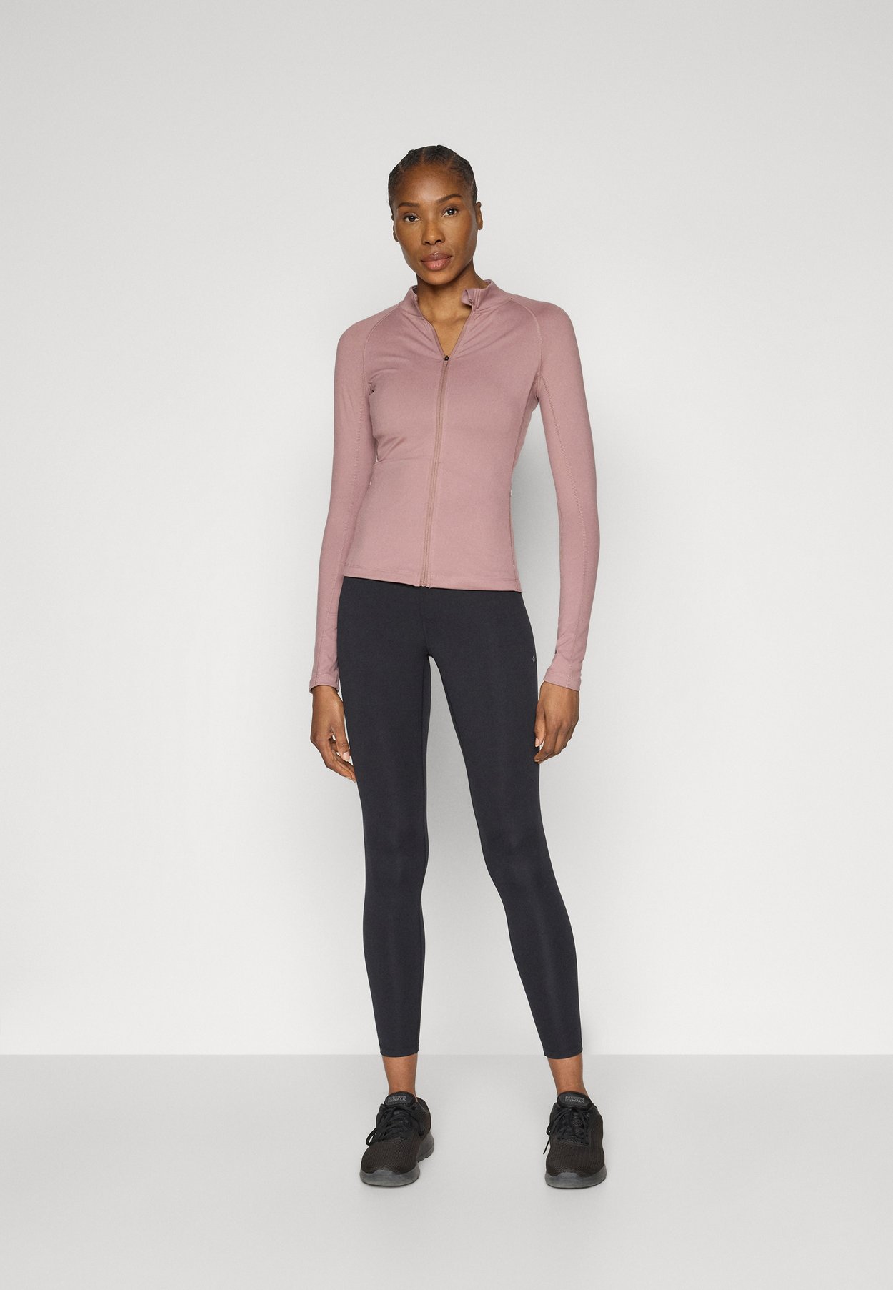 ESSENTIAL FULL ZIP SPORTS JACKET WITH POCKETS