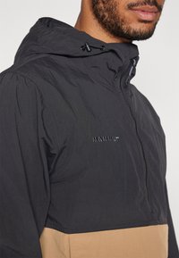 Mammut HIKING HOODED ANORAK - Giacca a vento - dark sand/black