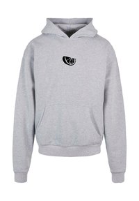 Grauer Sweatshirt mit Kängurutasche, Kapuze und schwarzem Zitrusfruchtschnitt-Logo auf der Brust. Mit gerippten Bündchen und Saum. Aus Baumwollmaterial.