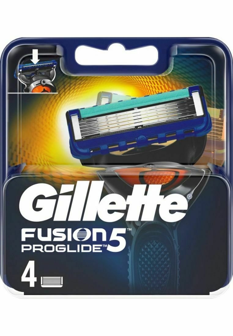 Pakka terästä Gillette Fusion5 ProGlide -parranajoteriä, joissa on viisi ruostumatonta terästä, siniset yksityiskohdat ja muovikotelointi, jonka etupuoli on läpinäkyvä.