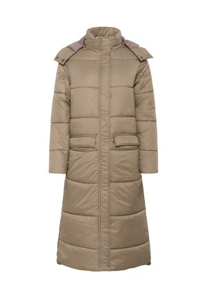 Manteau rembourré long, beige, avec un col haut, fermeture à pression, poches avant et motif matelassé horizontal. Texture de tissu lisse et brillant.