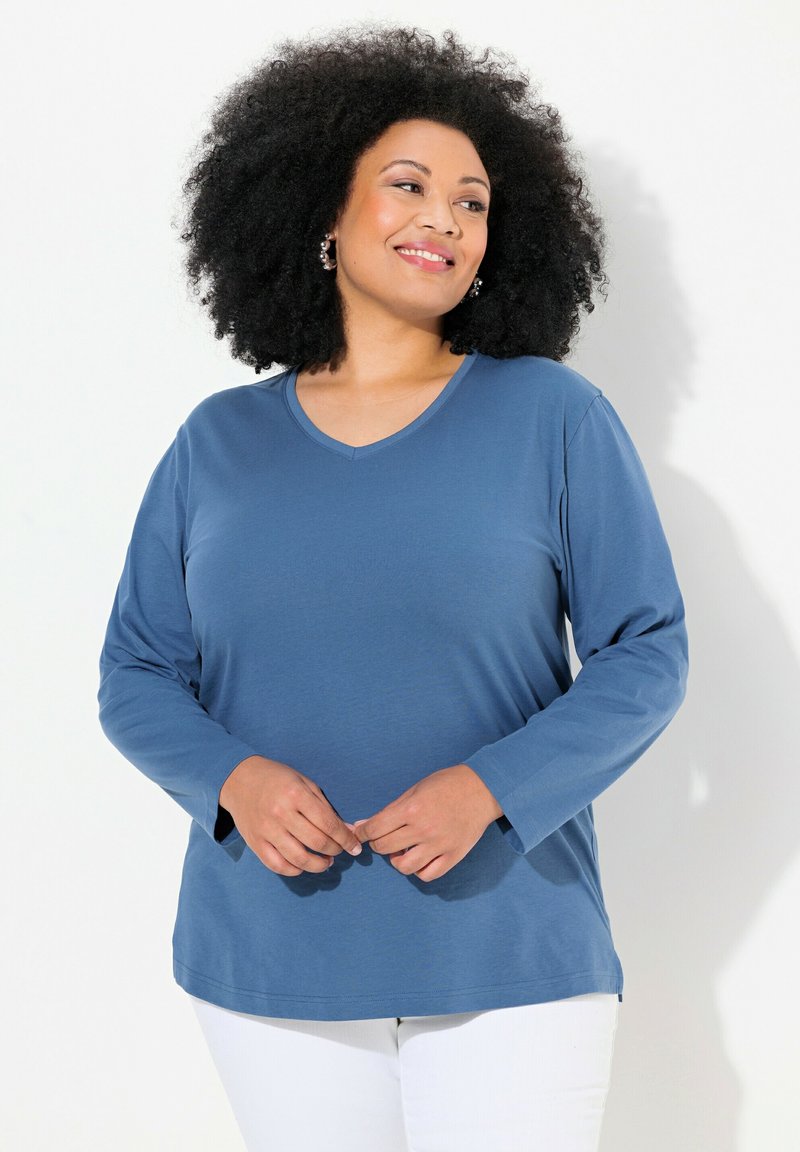 Ulla Popken GROSSE GRÖSSEN BASIC-V LANGARM - Langarmshirt - ink blue
