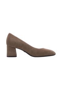 Chaussure femme en daim marron à petit talon bloc, bout arrondi et design sans lacets, vue de côté sur fond blanc.