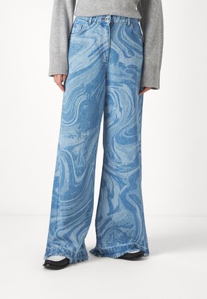 Leveälahkeiset - light-blue denim