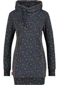 Ciemnoszara sukienka z kapturem, z cowl neck, zdobiona okrągłym wzorem w jasnych kolorach oraz brązowymi przeszyciami i elementami metalowymi.