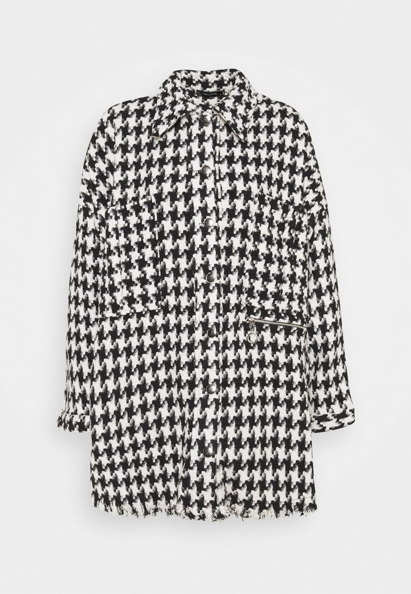 Trendyol Halflange jas zwart