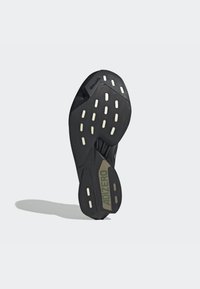 adidas Performance ADIZERO ADIOS PRO 3 - Pantofi de alergare pe asfalt - core black