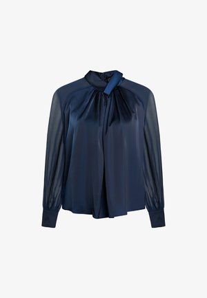 Sötétkék blúz, magas nyakkal és pántos részlettel. Simló anyagból készült, áttetsző, hosszú ujjakkal és enyhén laza fazonnal.