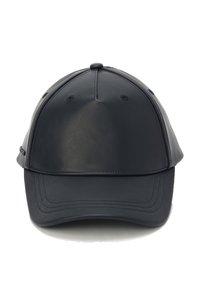 Casquette de baseball en cuir bleu marine foncé avec une visière courbée, des détails cousus et des trous de ventilation. Texture lisse avec un design structuré.