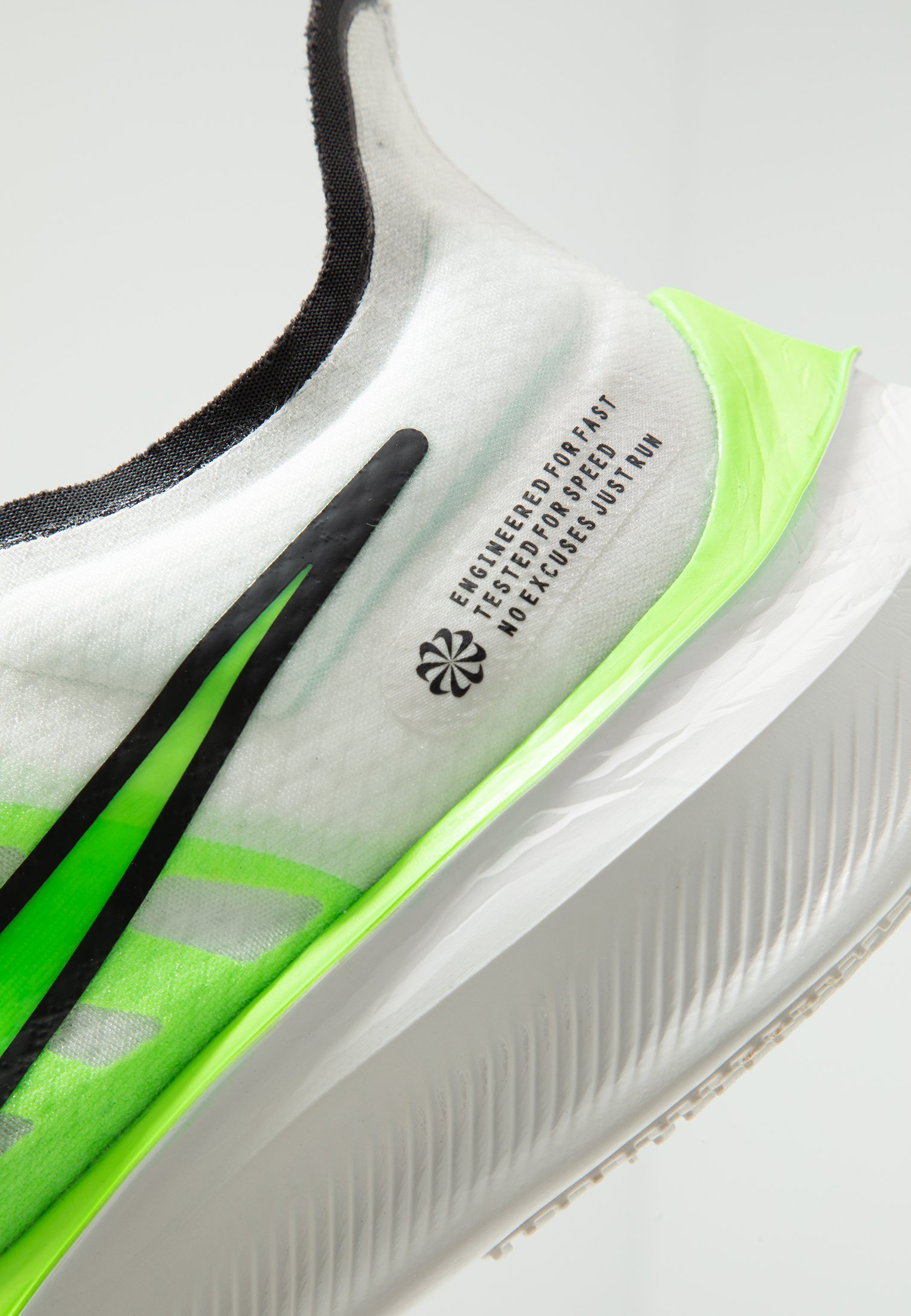 nike zoom gravity electric green