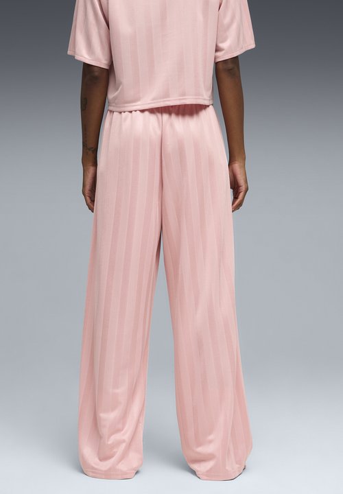 PUMA LEAGUE MIT WEITEM BEIN - Tracksuit bottoms - rosy outlook — photo 6