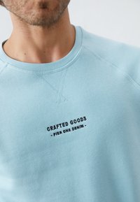 Pier One Sudadera - light blue