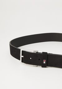 Tommy Hilfiger OLIVER NUBUCK - Belt - black