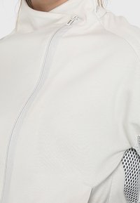 adidas Performance Chaqueta de entrenamiento - white