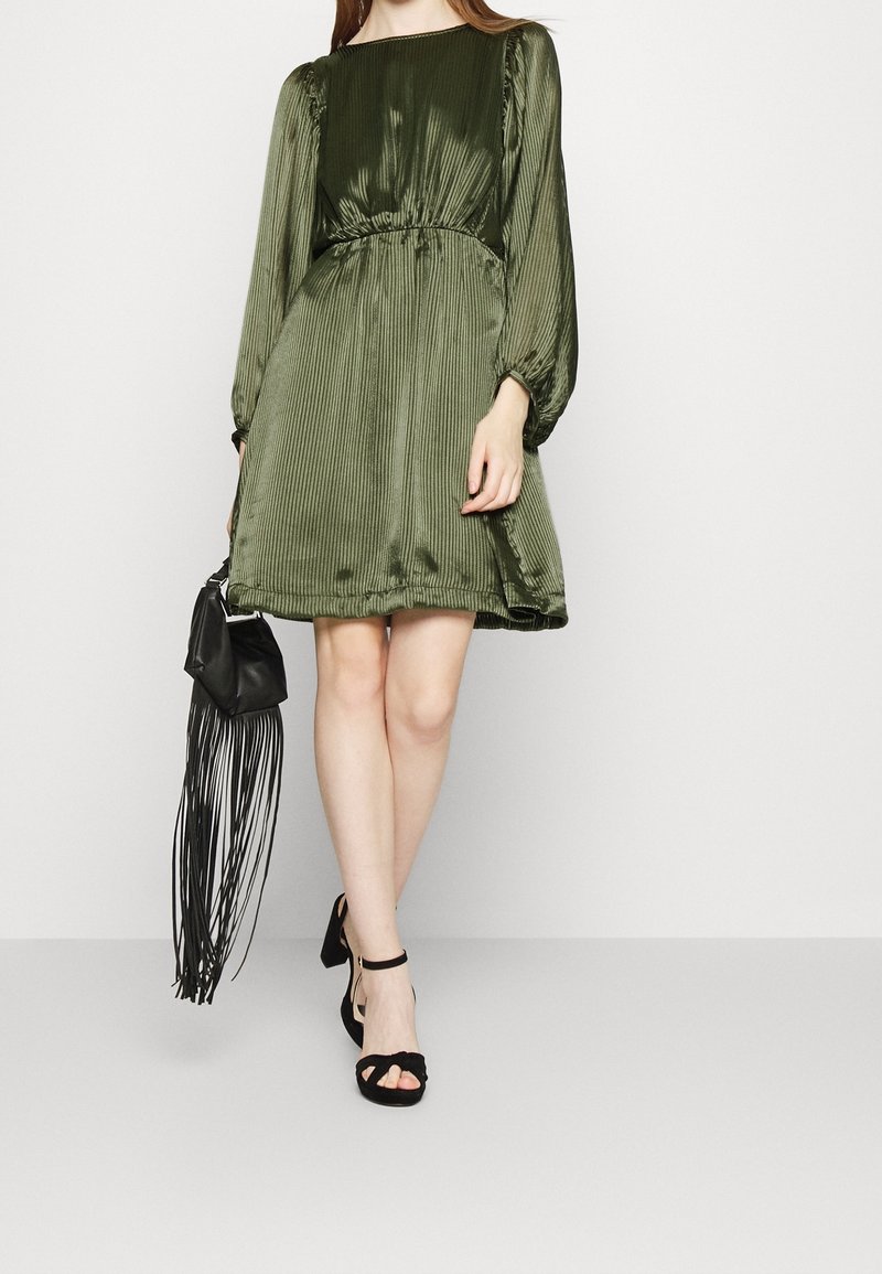 vero moda olive green dress Day - dark 70s style dress