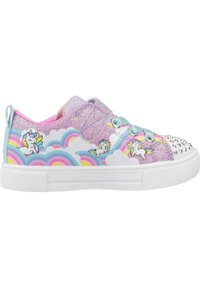 Baskets pailletées violettes avec des motifs de licorne et d'arc-en-ciel. Comprend une semelle en caoutchouc blanc et un embout clouté. Fermeture par bande Velcro.