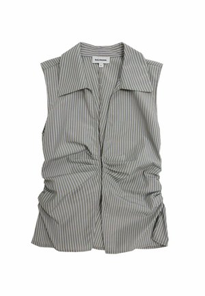 Beżowa, bezrękawnikowa koszulka w pionowe paski, z złożonym kołnierzykiem i marszczonymi bokami. Wykonana z lekkiego materiału w stonowanych kolorach.