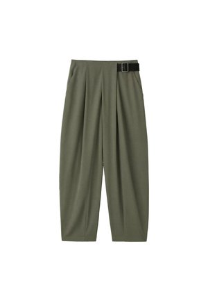 Stradivarius, DARTED SMART TROUSERS WITH BELT - Pantalon classique - khaki