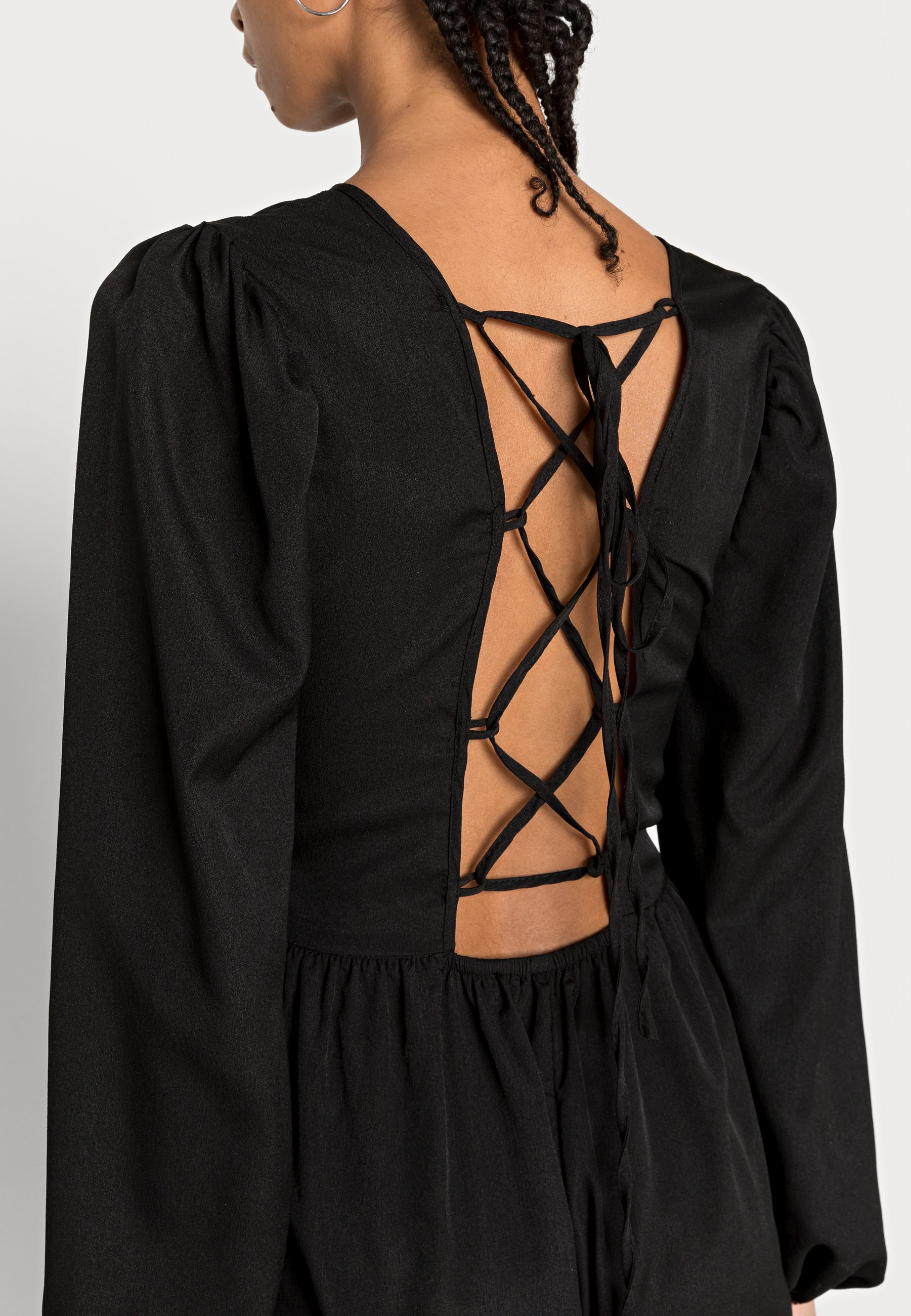 Missguided CROSS BACK LONG SLEEVE 