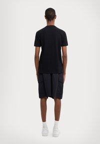 EA7 Emporio Armani T-shirt basic - black