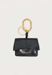 Sort læder kortholder nøglering med gyldne ringe, syet klap og gyldent "Gianni Chiarini Firenze" logo på forsiden.