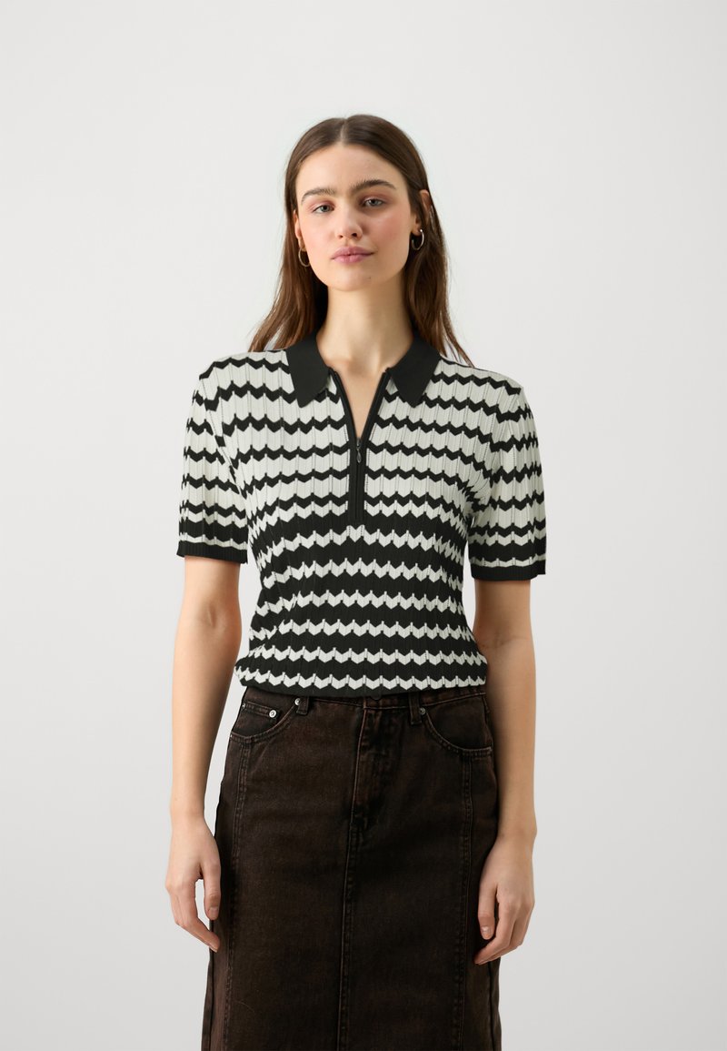 Bruuns Bazaar RIVERSBBKATALIN KNIT POLO - Polo shirt - white cream/black