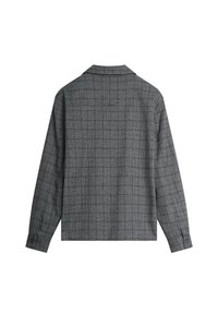 Camicia a quadri grigia con colletto, maniche lunghe e polsini abbottonati. Il tessuto presenta un motivo testurizzato con un design moderno e strutturato.