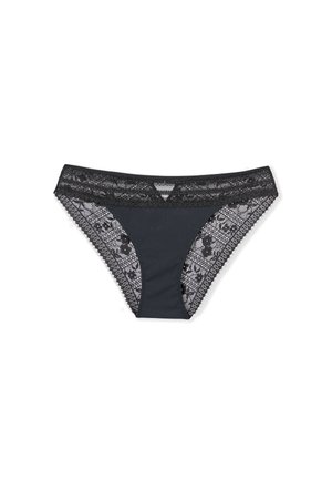Sous-vêtements de style bikini noir avec une taille en dentelle à bords festonnés, présentant des motifs floraux sur les côtés et un tissu lisse à l'avant.