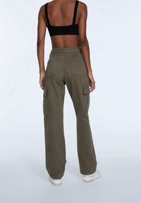 Stradivarius Pantalon cargo - light green
