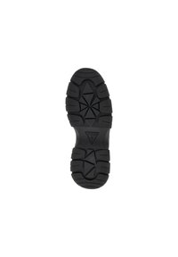 Sola di scarpa in gomma nera con un motivo di grip testurizzato, caratterizzata da forme angolari e un logo centrale in design triangolare.
