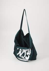 AllSaints ORLANDO TOTE - Pirkinių krepšys - cove blue