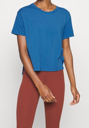 Nike Performance Sports T-shirts - blue