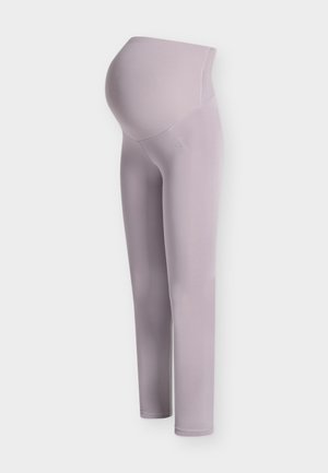 Μωβ ανοιχτό χρώμα κολάν εγκυμοσύνης με ψηλή ελαστική μέση που έχει σχεδιαστεί για να προσαρμόζεται και να υποστηρίζει την κοιλιά της εγκύου.