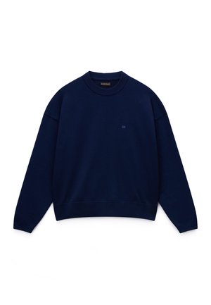 Donkerblauwe trui met ronde hals, lange mouwen en geribde boorden bij de manchetten, zoom en halslijn, met een klein geborduurd logo op de borst.