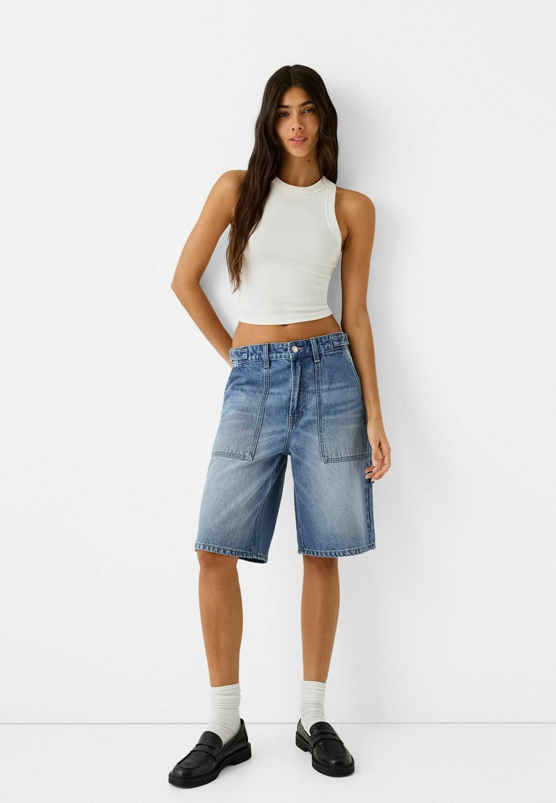 Bershka Jeansshort lichtblauw denim