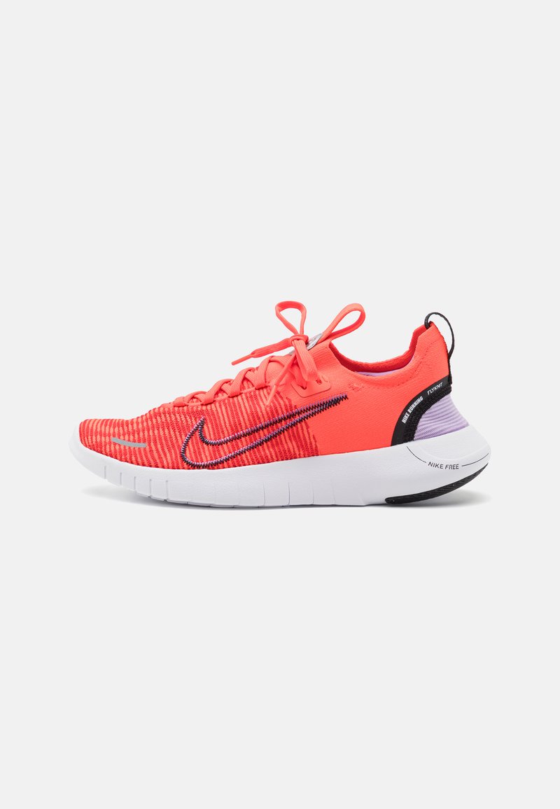 Scarpe da corsa su strada